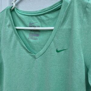 Nike Dri-Fit The Nike Tee v neck